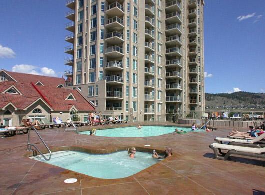 Апартаменти Downtown Waterfront Kelowna Oasis Newly Renovated 2Bed 2Bath Екстер'єр фото